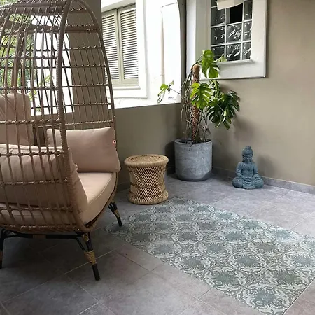 Apartment Dorelias 3 *